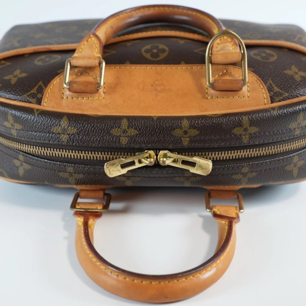 🎉 24 Hour Sale 💯Authentic LOuis Vuitton Trouville Handbag 👜 - Picture 6 of 15